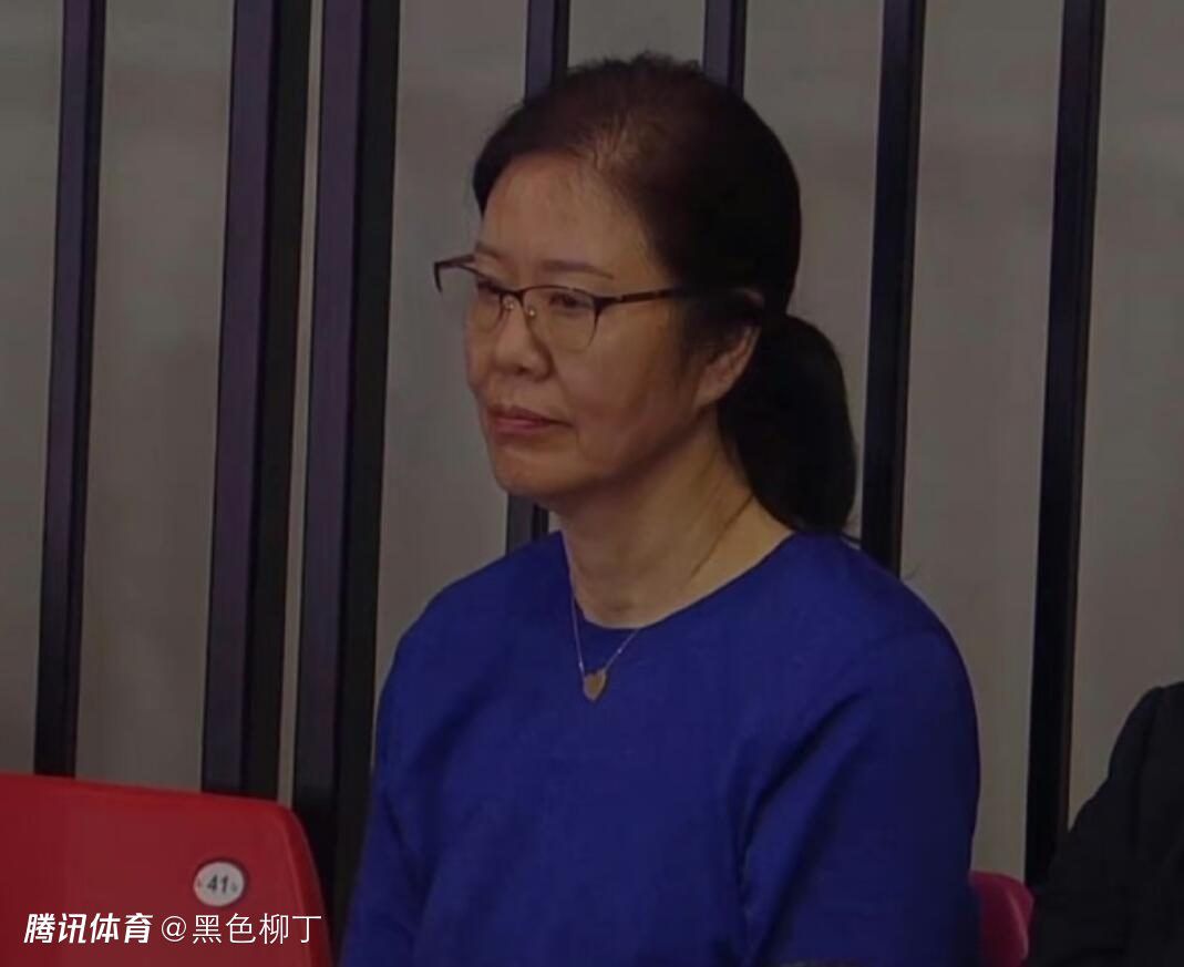 由欧阳黔森担任总导演、总制片人、编剧，赵浚凯、盛树华担任联合导演，李修蒙、张宛庭、鲍鲲、肖雨雨等领衔主演的建国70周年献礼影片《极度危机》将于8月9日全国公映